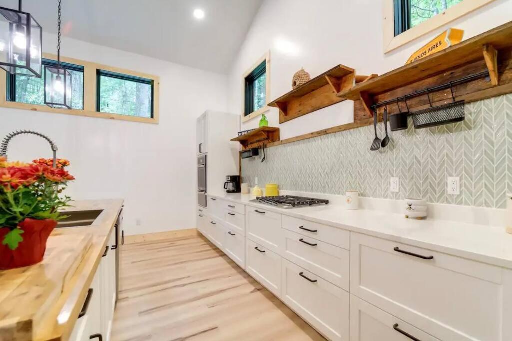 Outdoor Enthusiast'S Dream Cabin Hiking & Rafting Hot Springs Extérieur photo
